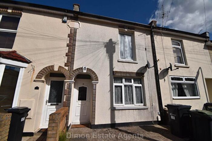 3 Bedroom Terraced House For Sale In Lavina Road, Gosport, PO12