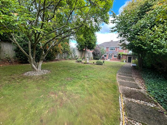 3 Bedroom Semi-Detached House To Rent In Coventry, CV3