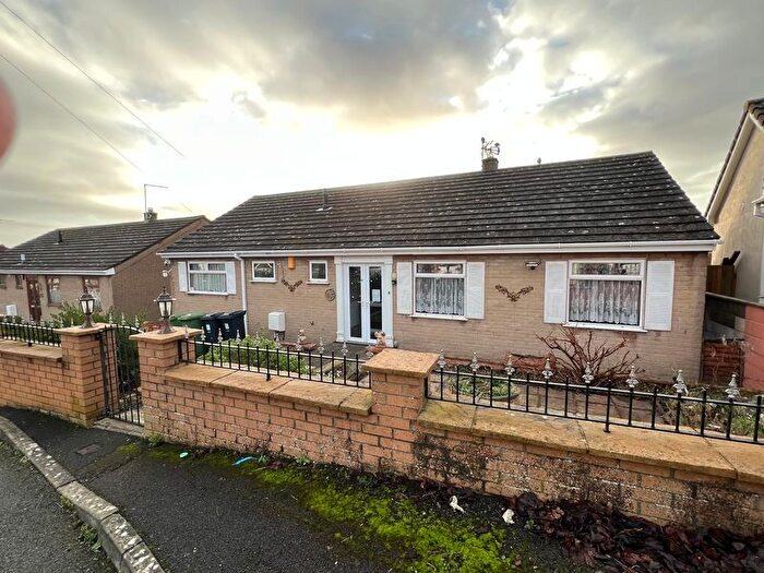 3 Bedroom Detached Bungalow For Sale In Pettigrove Road, Kingswood, Bristol, BS15