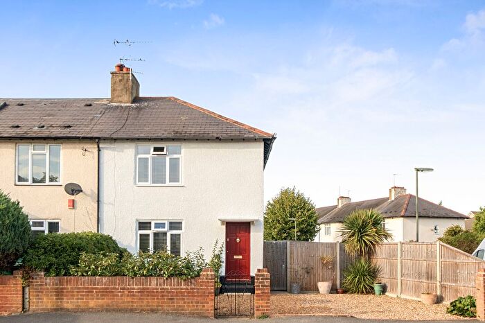 2 Bedroom End Of Terrace House For Sale In Manor Lane, Sunbury-On-Thames, Surrey, TW16