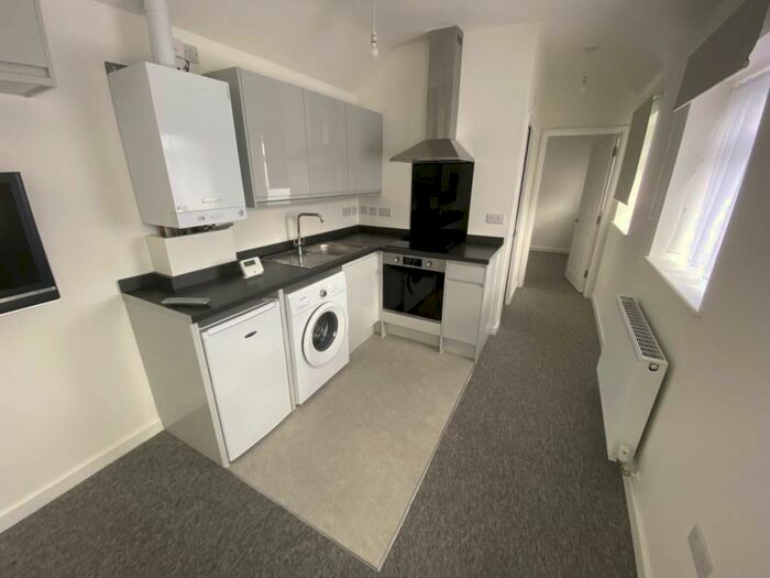 1 Bedroom Flat To Rent In Mardon Road, St Annes, Bristol, BS4