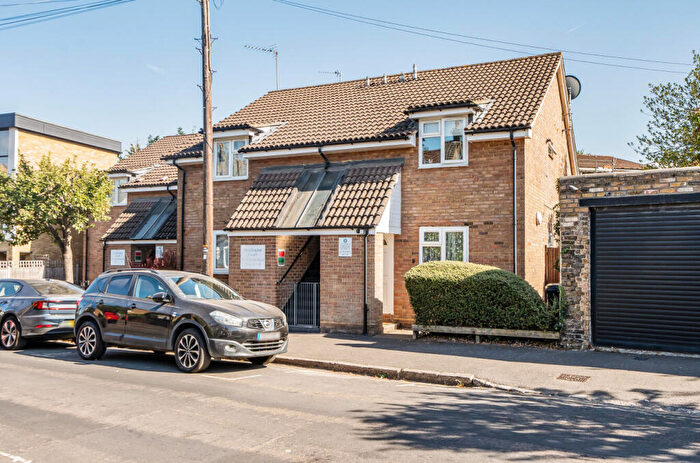 1 Bedroom Apartment For Sale In Tanfield Road, Croydon, CR0