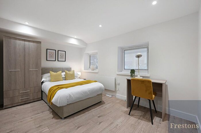 1 Bedroom Apartment To Rent In Hackney, London, E8