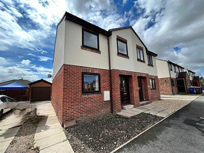 3 Bedroom Semi-Detached House To Rent In Appletree Way, Sherburn In Elmet, LS25