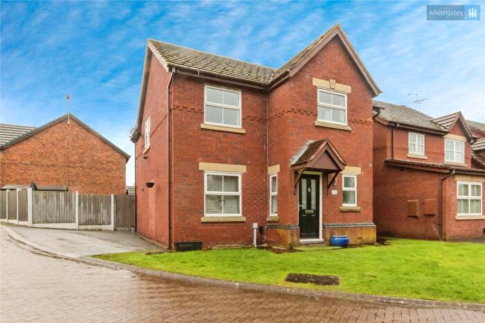 4 Bedroom Detached House For Sale In Patterdale Close, Wistaston, Crewe, Cheshire, CW2