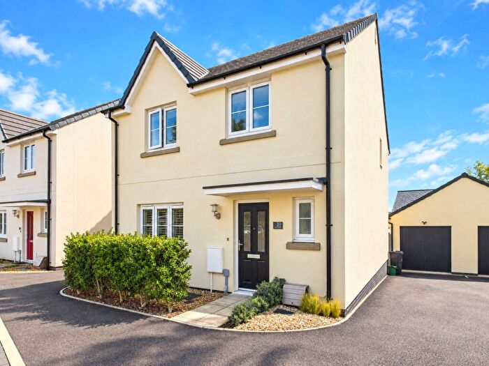 4 Bedroom Detached House For Sale In Trevarner Meadow, Wadebridge, Cornwall, PL27