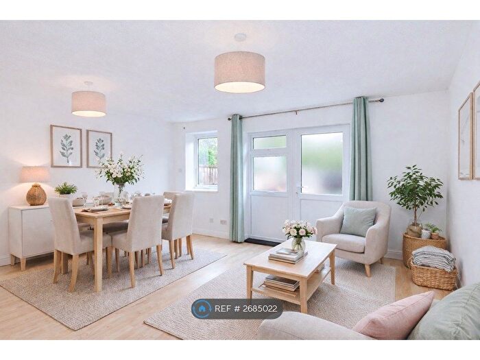 4 Bedroom Terraced House To Rent In Leighton, Orton Malborne, Peterborough, PE2