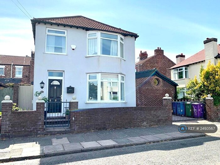 3 Bedroom Detached House To Rent In Lance Lane, Liverpool, L15