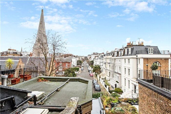 2 Bedroom Flat To Rent In Cornwall Gardens, Gloucester Road, London, SW7