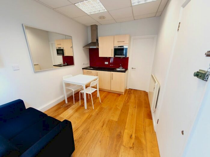 1 Bedroom Flat To Rent In Unit A Signal House, A Great Suffolk Street, London, SE1
