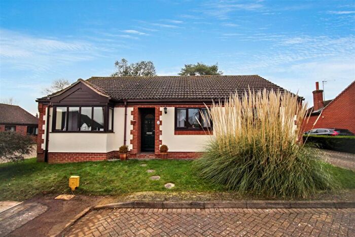 3 Bedroom Detached Bungalow For Sale In Eagle Close, Erpingham, Norwich, NR11