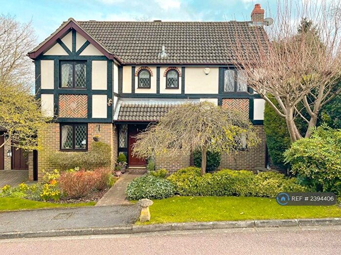 4 Bedroom Detached House To Rent In Silverwood Close, Croydon, CR0