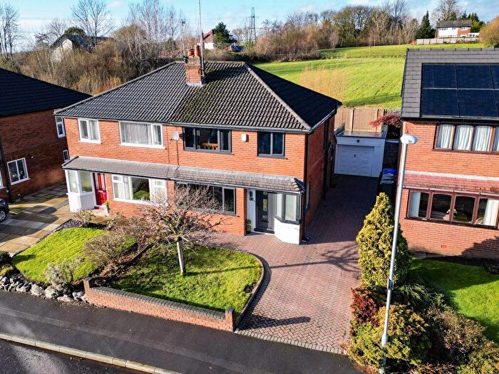 3 Bedroom Semi Detached House For Sale In Greenvale, Bamford, Rochdale, OL11