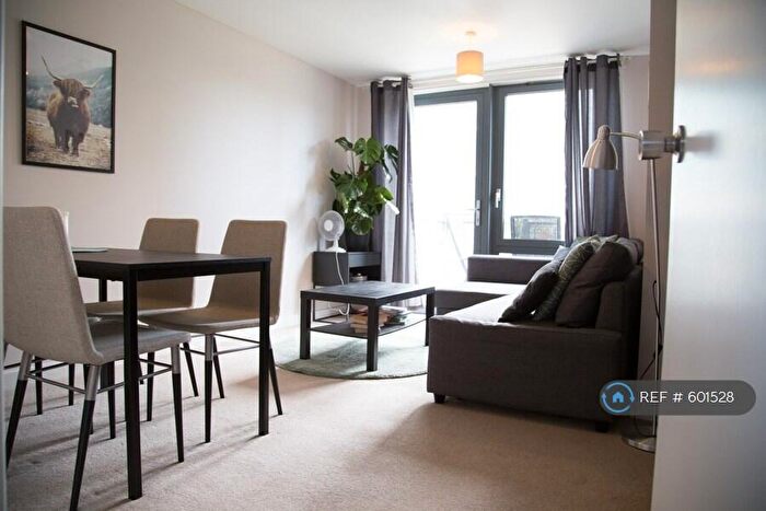 1 Bedroom Flat To Rent In Hollyfield, London, N4