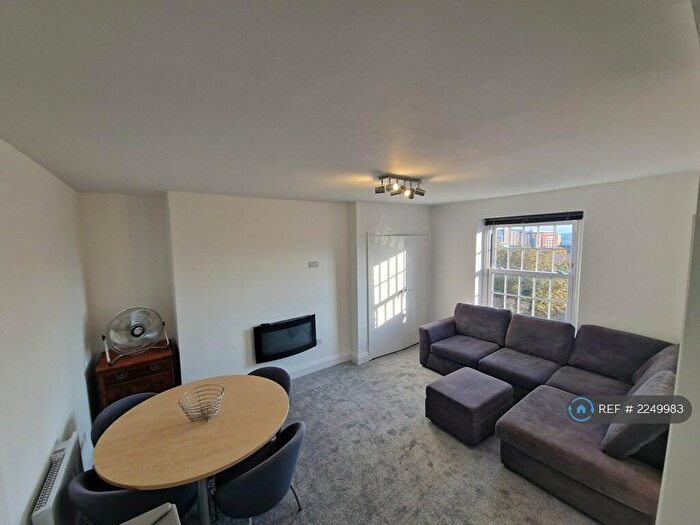 2 Bedroom Flat To Rent In Westgate Road, Newcastle Upon Tyne, NE4