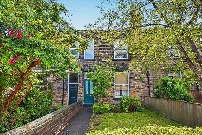 3 Bedroom Terraced House For Sale In Broomfield Road, Leeds, West Yorkshire, LS6