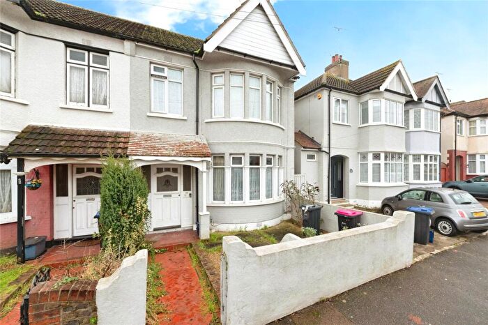 1 Bedroom Flat For Sale In Oakhurst Road, Southend-on-Sea, Essex, SS2