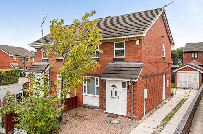 2 Bedroom Semi-Detached House For Sale In Kestrel Close, Alwoodley, Leeds, LS17