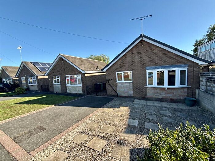 2 Bedroom Detached Bungalow To Rent In Corn Close, South Normanton, DE55