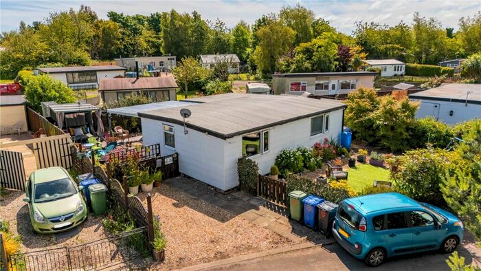 3 Bedroom Bungalow For Sale In Humberston Fitties, Humberston, Grimsby, Lincolnshire, DN36