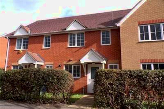 2 Bedroom House To Rent In Lancaster Road, Chafford, RM16