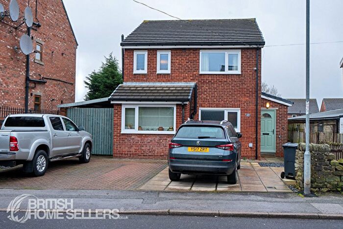 3 Bedroom Detached House For Sale In The Walk, Birdwell, Barnsley, S70