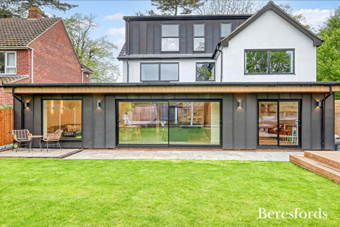 5 Bedroom Detached House For Sale In Ongar Road, Writtle, CM1