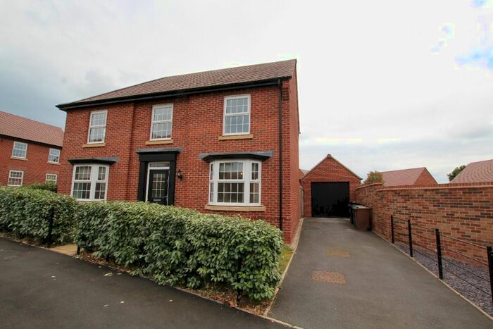 4 Bedroom Detached House To Rent In Brick Kiln Road, Burton-On-Trent, DE15