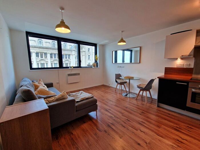 1 Bedroom Flat To Rent In Mann Island, Liverpool, Merseyside, L3