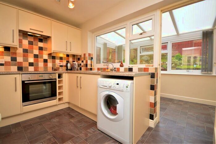 2 Bedroom Semi-Detached Bungalow To Rent In Blythe Way, Shanklin, PO37
