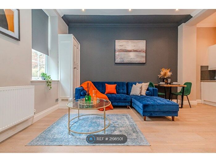 1 Bedroom Flat To Rent In Richmond Place, Brighton, BN2