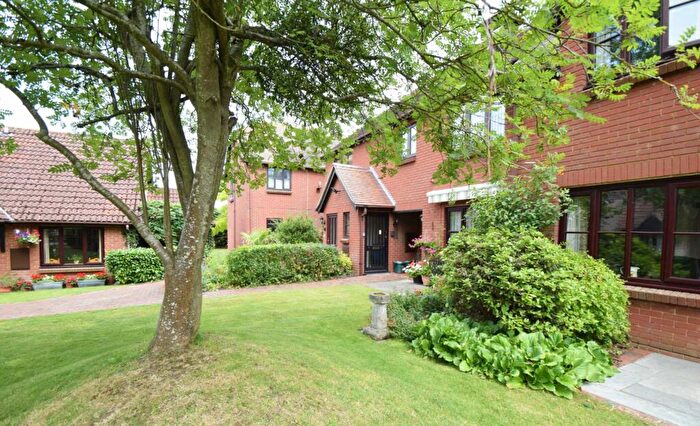 1 Bedroom Retirement Property For Sale In Orchard Walk, Watlington, OX49