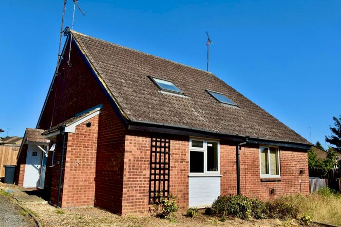 1 Bedroom Cluster House To Rent In Redland Drive, Northampton, NN2