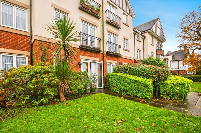 2 Bedroom Apartment For Sale In Mildred Court, Croydon, CR0