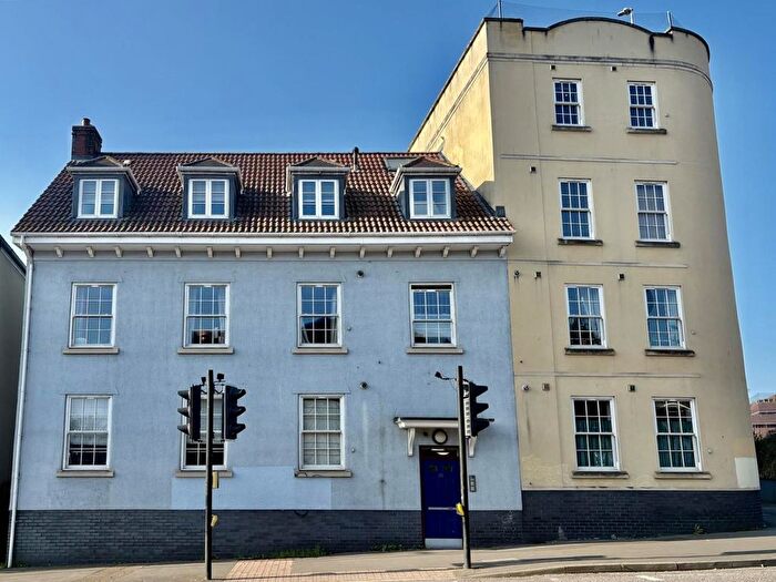 1 Bedroom Property For Sale In Superbly Located In Old Market, Central Bristol, BS2