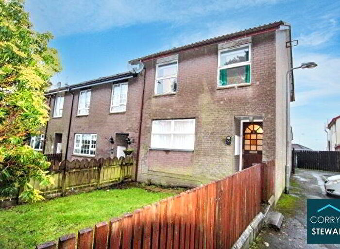 3 Bedroom End TownHouse For Sale In Mullaghmore Drive, Omagh, BT79