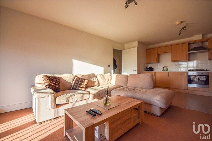 1 Bedroom Flat To Rent In Tanners Wharf, Bishop's Stortford, CM23