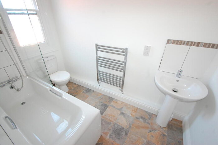1 Bedroom Apartment To Rent In Market Place, Burton Upon Trent, DE14