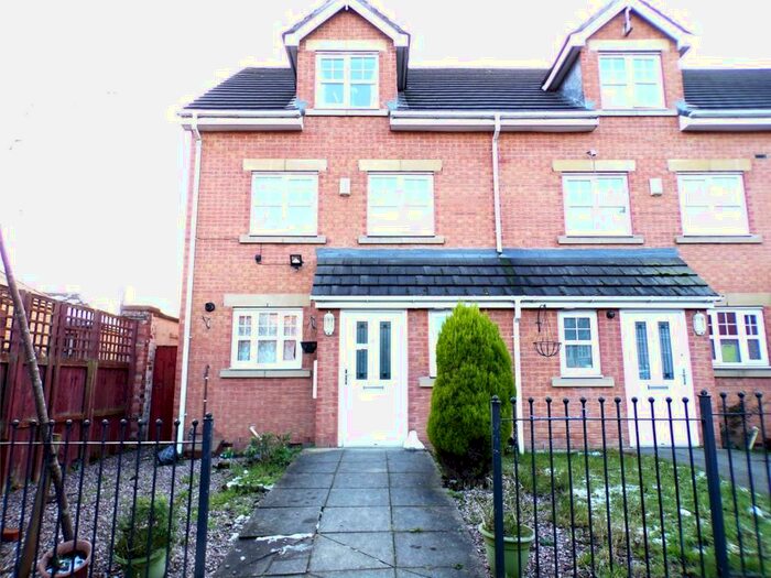 Houses for sale & to rent in M8 9ER, Halliwell Lane, Cheetham Manchester