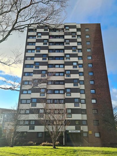 2 Bedroom Flat To Rent In Ripley Court, Gateshead, NE9