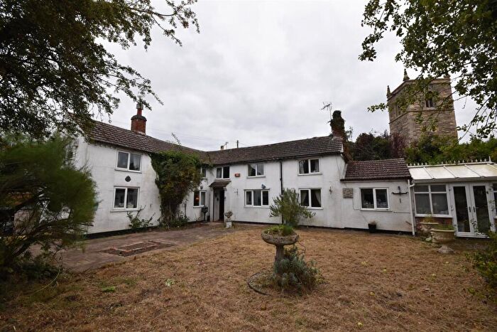 4 Bedroom Detached House For Sale In Church Lane, North Scarle, Lincoln, LN6