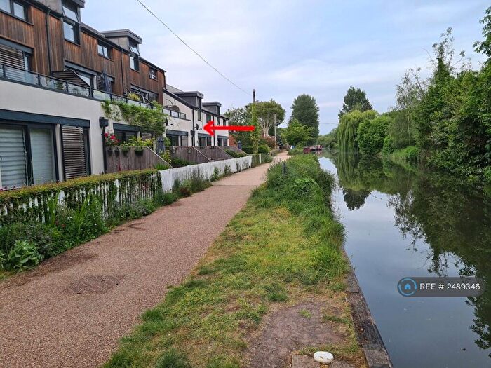 3 Bedroom Terraced House To Rent In Wharfside, Reading, RG7