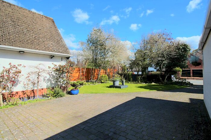 4 Bedroom Detached Bungalow For Sale In Glenfield Frith Drive, Glenfield, LE3