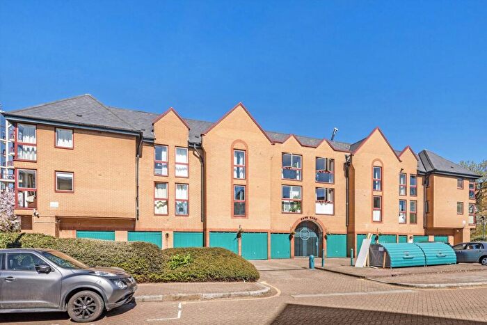 2 Bedroom Flat To Rent In Cape Yard, Wapping, E1W