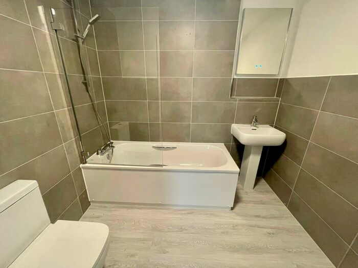 2 Bedroom Apartment To Rent In Ainsworth Court, Canterbury Street, Gillingham, ME7