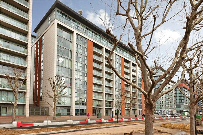 1 Bedroom Flat To Rent In Western Gateway, London, E16
