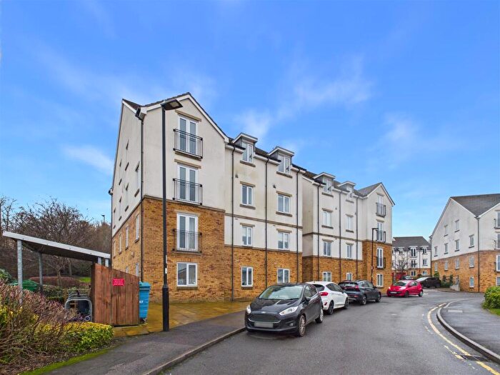 2 Bedroom Penthouse For Sale In Weston View, Sheffield, S10