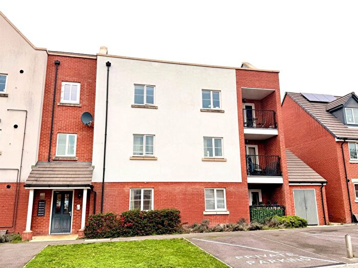2 Bedroom Flat For Sale In Le Marechal Avenue, Bursledon, Southampton, SO31