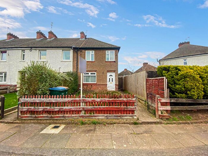 4 Bedroom End Of Terrace House For Sale In Gerard Avenue, Canley, Coventry, CV4