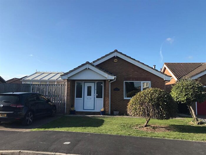 4 Bedroom Detached Bungalow For Sale In Walkington Way, Sandilands, LN12